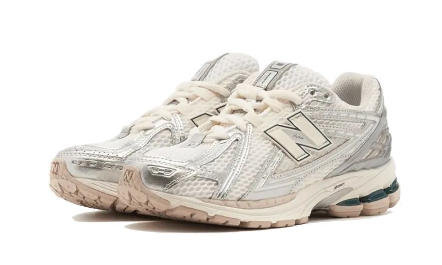 New Balance 1906R Silver Metallic Sea Salt